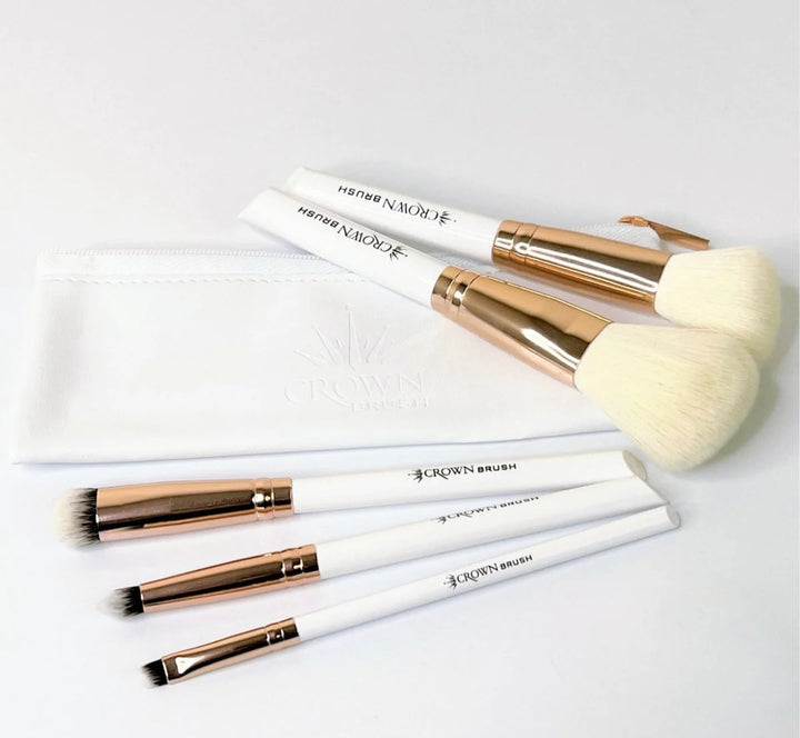 NEW - Makeup Brush Set - £50 Worth of Brushes